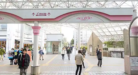 新百合ヶ丘駅から5分
